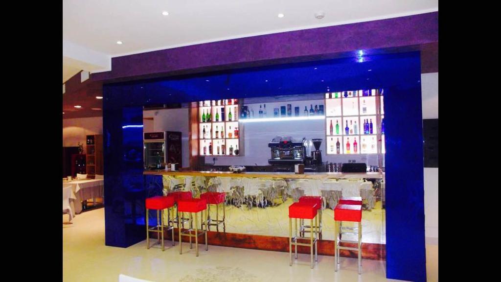 Hotel Zodiaco Porto Cesareo Ngoại thất bức ảnh